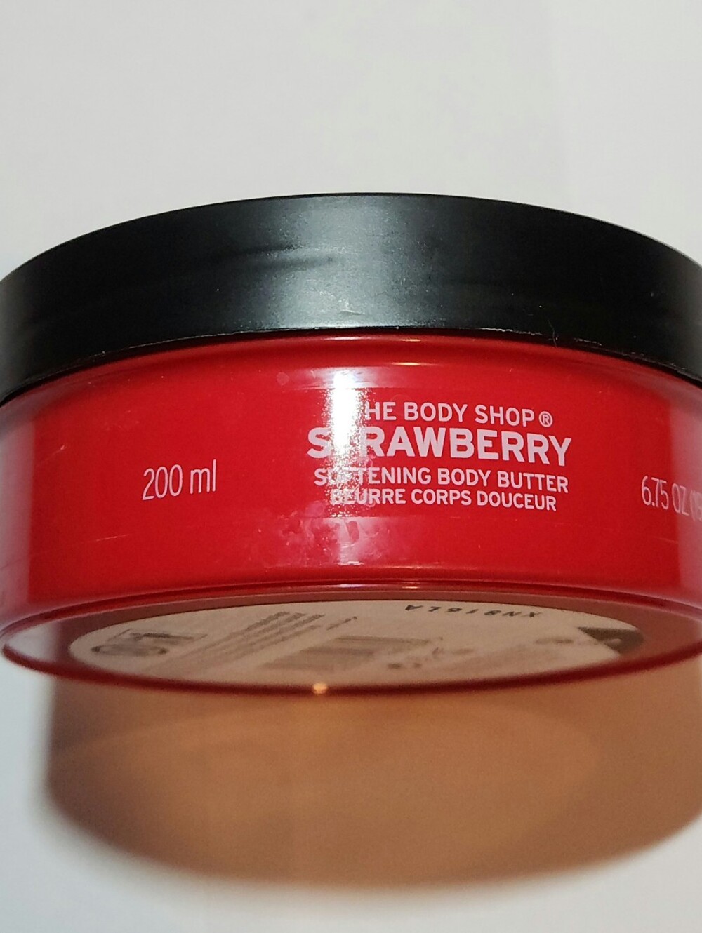 The Body Shop Strawberry 24 Hour Moisture Brightening Body Butter 200ml